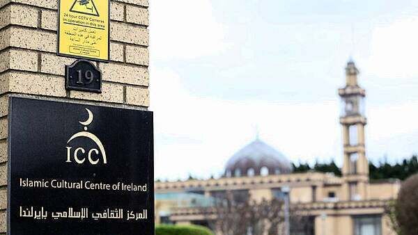 Man locked out of Islamic Cultural Centre refused court order to restore him of his duties