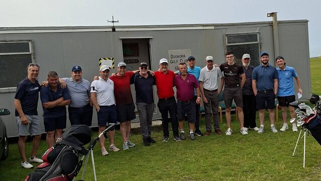 <p>A group of golfers who participated in the recent Paddy Joe Goonan Memorial Open Golf Day at Doohoma Golf Club. This year’s annual event doubled as a fundraising event for Scoil Náisiunta Dhumha Thuama (Doohoma National School) MUGA Development Fund.</p>