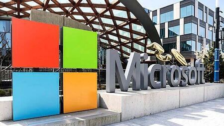 Microsoft reporting widespread issue with Outlook