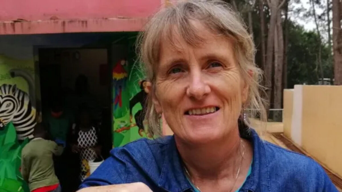 'Extraordinary bravery' - Tánaiste speaks with Mayo woman after kidnap release