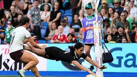 Braxton Sorensen-McGee scores hat-trick as World Cup holders NZ thrash Ireland
