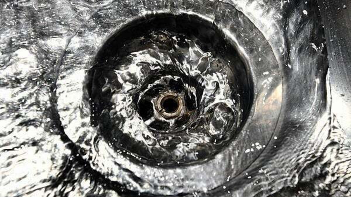 Hosepipe bans in three counties extended until October amid 'stark' water supply issues