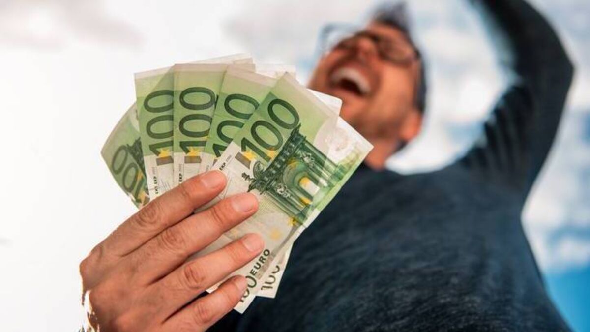 'All just a blur' - How this Mayo family reacted to their €17 million jackpot win
