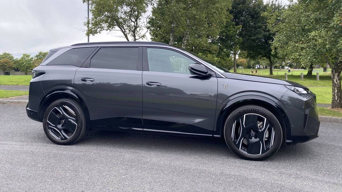Peugeot’s 5008 is family-friendly SUV