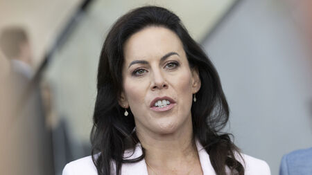 Minister slams MUH for not discharging patients promptly