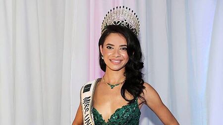 Galway teen (18) crowned Miss Universe Ireland 2025