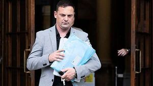 Councillor Gavin Pepper writes to say he will not film outside finance firm's staff Councillor Gavin Pepper writes to say he will not film outside finance firm's staff