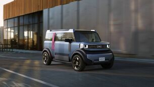 <p>The Hipster Concept measures just three metres long, has four proper seats and a boot that can re-adjusted from 70 to 500 litres.</p>