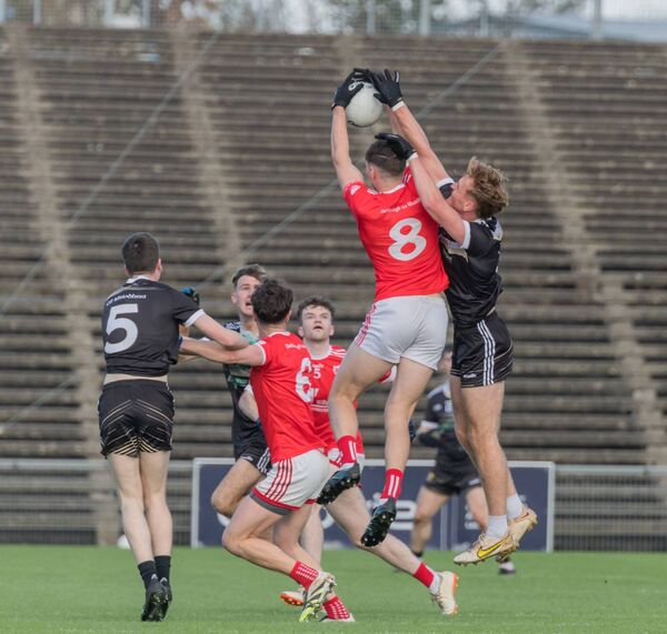 Conor Reid of Moy Davitts and Jack Carney compete for a kick-out during Sunday's Mayo IFC Final in Castlebar.	Picture: Martin McIntyre  Conor Reid of Moy Davitts and Jack Carney compete for a kick-out during Sunday's Mayo IFC Final in Castlebar.	Picture: Martin McIntyre