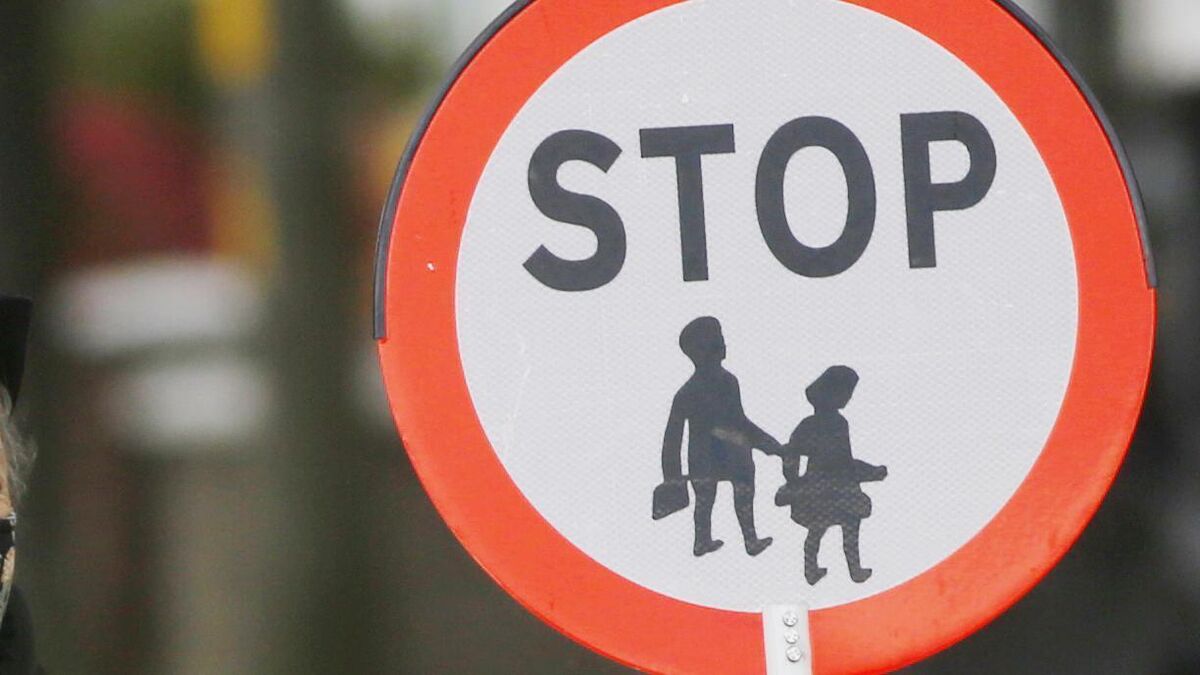 Councillor seeks traffic warden at busy school