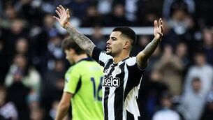 Leeds pile more misery on West Ham with comfortable victory at Elland Road Leeds pile more misery on West Ham with comfortable victory at Elland Road