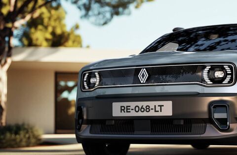 Great finance deals from Renault and Polestar