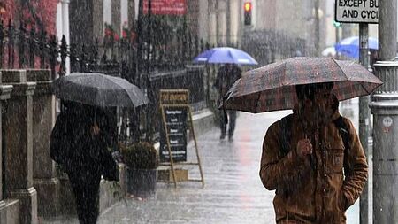 Met Éireann issues thunderstorm warnings for several counties for Halloween evening