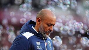 Matthijs de Ligt nods in dramatic equaliser for Manchester United at Tottenham Matthijs de Ligt nods in dramatic equaliser for Manchester United at Tottenham