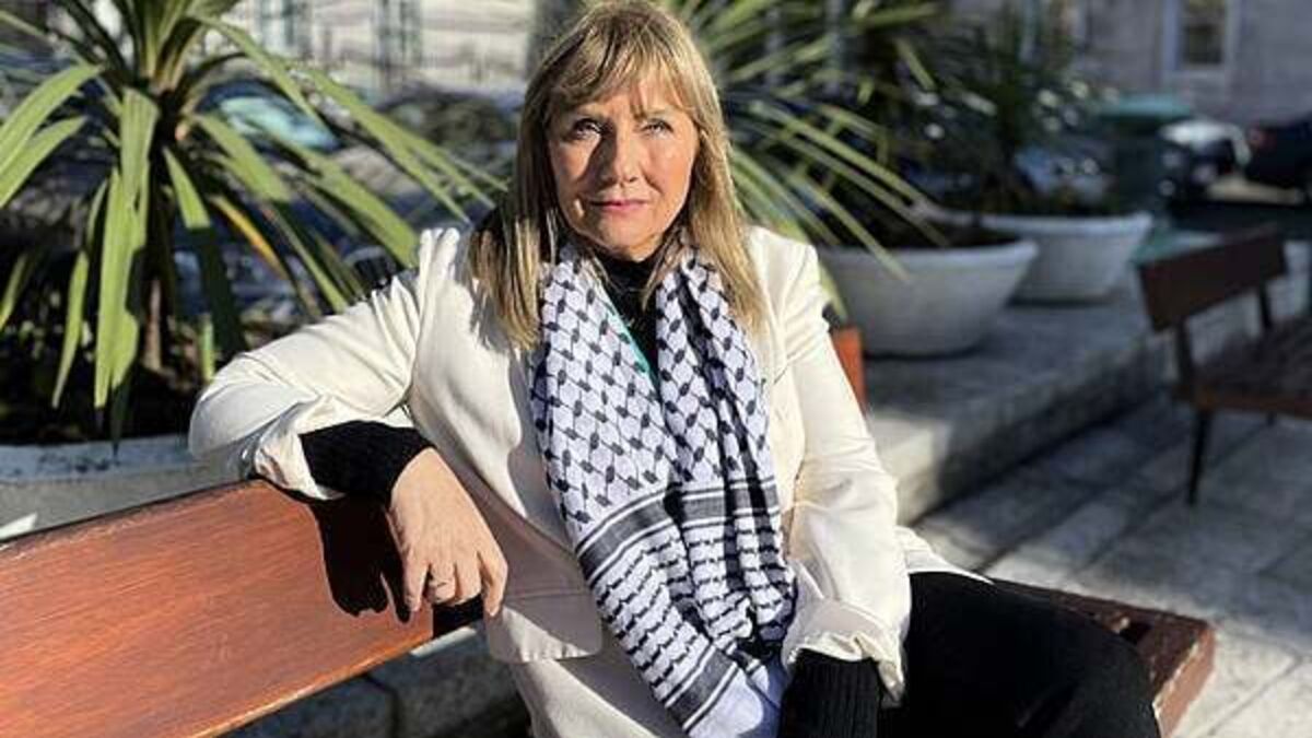 Opposition leaders join forces with senator Black over Occupied Territories Bill