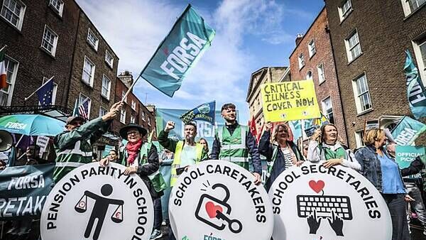 Fórsa says further strikes 'cannot be ruled out' as school staff pension talks collapse