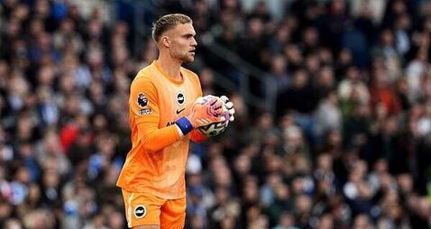 Late Bart Verbruggen penalty save helps Brighton to victory over Brentford