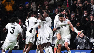 Sunderland brought back to earth as Raul Jimenez hits late winner for Fulham