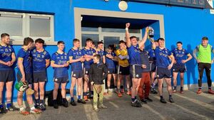 Easkey hang tough to complete four-in-a-row