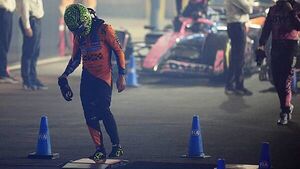 Lando Norris fancies a duvet day after Qatar disappointment delays title decider