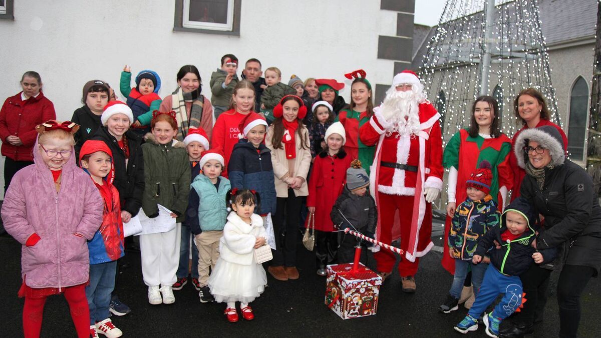 Local notes: Lions on hand to lend festive support