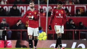 Manchester United left frustrated by late equaliser as West Ham snatch draw