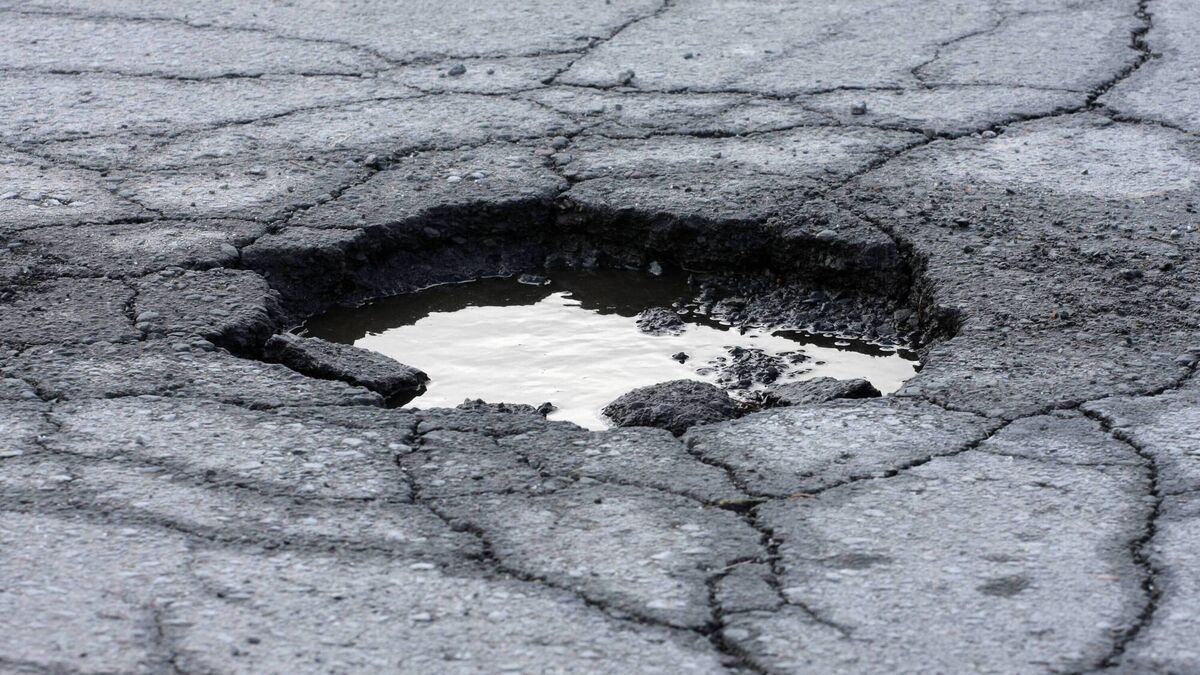 Concern as potholes go without repair in Ballina district