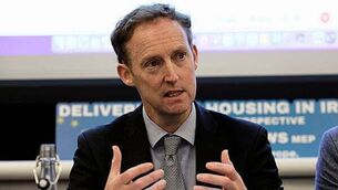 Park ranger likely suffered transient psychosis when he killed his wife, murder trial hears Park ranger likely suffered transient psychosis when he killed his wife, murder trial hears