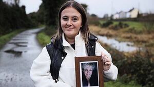 Woman walks 300,000 steps to fundraise after losing mother to heart attack