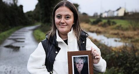 Woman walks 300,000 steps to fundraise after losing mother to heart attack