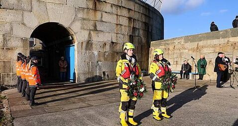 Hundreds gather to mark 130th anniversary of 15 men who drowned on Dún Laoghaire lifeboat