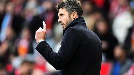 Man Utd dominate Man City as Michael Carrick reign begins with win