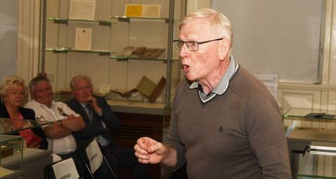 Tommy brings 'A Song for Palestine' back to stage