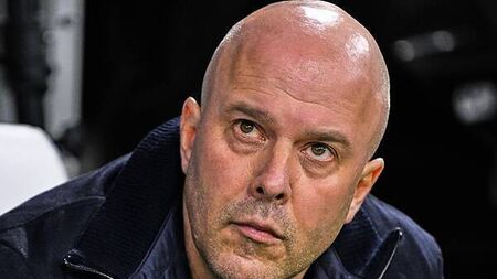 Arne Slot sets his sights on a top-eight spot after Liverpool’s win in Marseille