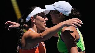 New England Patriots beat Denver Broncos to reach Super Bowl