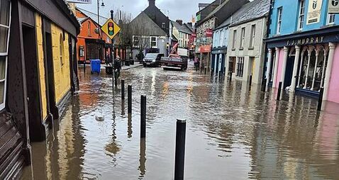 Storm Chandra: Emergency services sent to Kilkenny over flooding