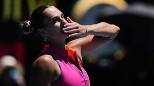 Aryna Sabalenka turns up the heat on Iva Jovic to book semi-final spot