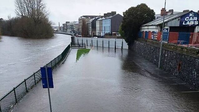 Flooding closes roads and disrupts travel across Tipperary, Wexford, and Kilkenny