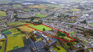 <p>An aerial shot of the former St Mary's Secondary School in Ballina.</p>