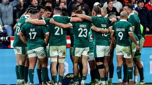 <p> Ireland players huddle after their defeat to France in last Thursday night's 2026 Guinness Six Nations Championship first round match at Stade De France, Paris.	Picture: INPHO/Ben Brady</p>