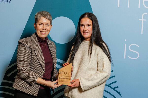 Kayla Redmond, Castlebar, is presented with her Entrance Scholarship Award by Dr Orla Flynn, ATU President. Kayla studies Home Economics &amp; Irish at ATU and completed her Leaving Cert at St Joseph’s Secondary School.