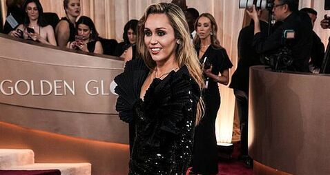 Miley Cyrus returns to Disney to celebrate 20-year anniversary of Hannah Montana