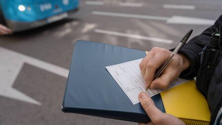 'Intensive monitoring' planned for Ballina footbridge affected by 'abandoned' cars