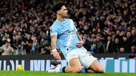 Man City cut Arsenal’s Premier League lead to two points after Newcastle victory