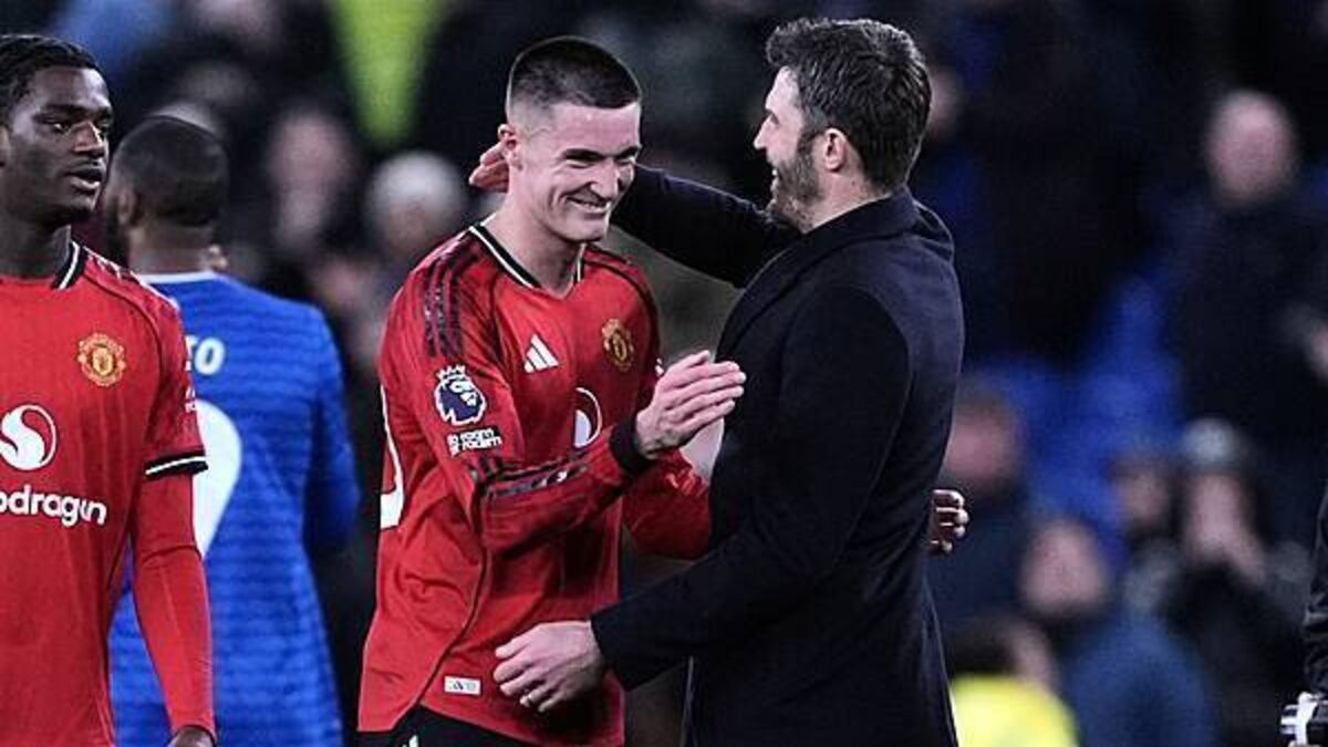 Michael Carrick hails attitude of Manchester United match-winner Benjamin Sesko