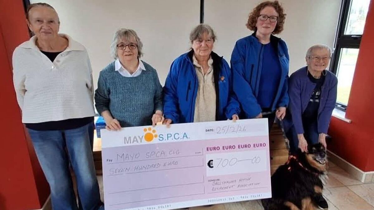Local Notes: Ballyhaunis group makes donation to Mayo SPCA