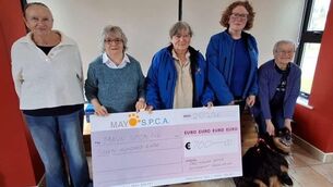 <p>Members of Ballyhaunis Active Retirement are pictured presenting a cheque for €700 to Mayo Society for the Prevention of Cruelty to Animals (MSPCA), from left: Eithne Glynn, Secretary, Ballyhaunis Active Retirement; Maura Fitzmaurice, Chairperson, Ballyhaunis Active Retirement; Jackie Reilly, Mayo SPCA; Lucie Kavanagh, Maisie the Dog and Maureen Higgins, Mayo SPCA and treasurer of Ballyhaunis Active Retirement.</p>