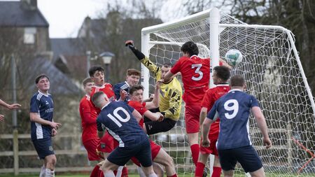Glenhest impress on the road