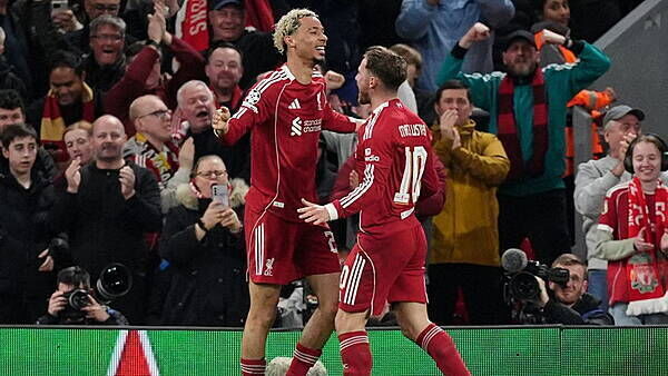 Liverpool thrash Galatasaray to reach Champions League quarter-finals