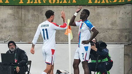 Ismaila Sarr double sends Crystal Palace through to Conference League last eight